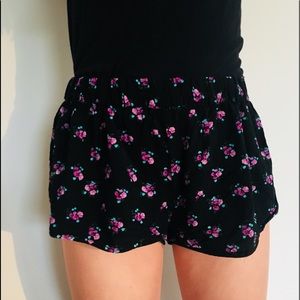F21 Floral Flowy Shorts